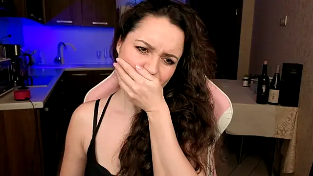 Cerann1 Live XXX-Chat