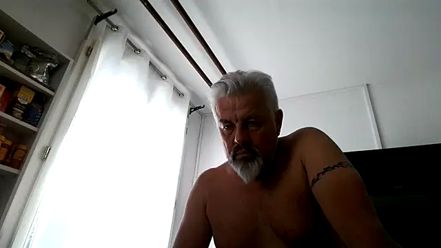 Chatroom XXX en direct de Berg_Boy