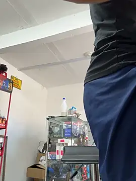 Živý XXX chat Paul22cm-
