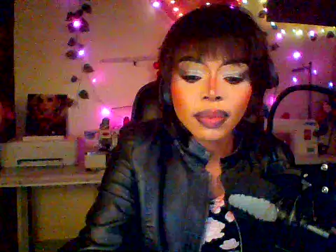 Anaconda2350 Live XXX Chat