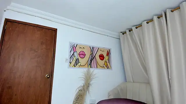 StarMilf Live XXX Chat