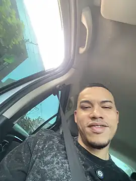 AlphaMasterXxxn Live XXX chat