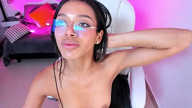 Britney_Collins_のウェブカメラショー