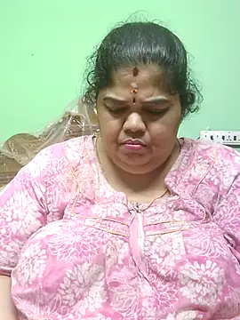 tamilthanushri's Live XXX Chat