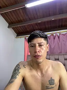 Chat +18 de Sexytaty2022 ao vivo