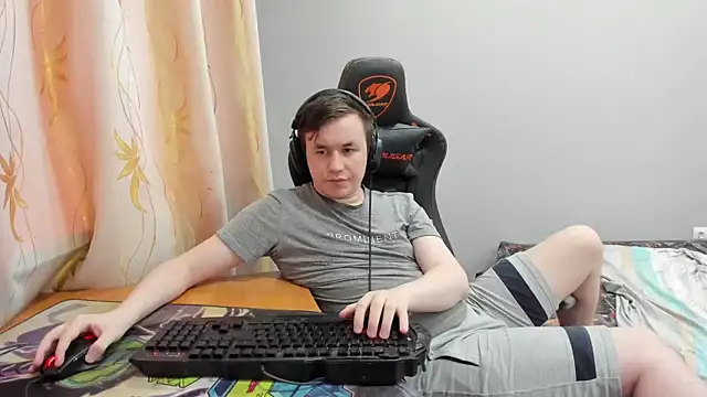 iliaskrislove 现场XXX聊天