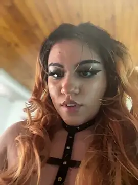 XXX chat uživo modela NikkiNix