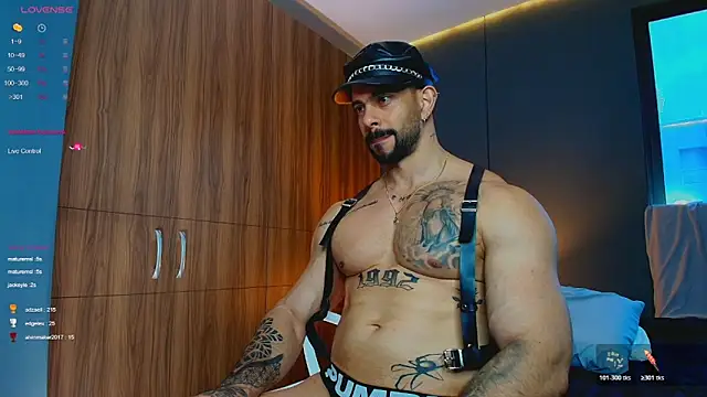 Czat XXX na żywo – massimo_visconti