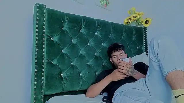 Chat XXX en directo de Zayn_Moretti