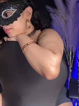 Chat +18 de Alana_Queen_X ao vivo