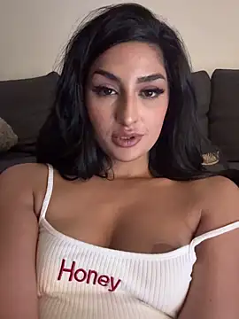 Mia_spicyy Live XXX-Chat