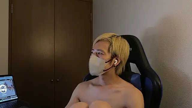 shu_ioriのウェブカメラショー