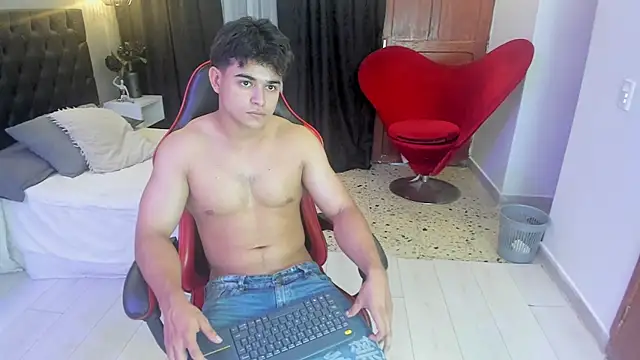 Charlie___Musk élő XXX-chatje