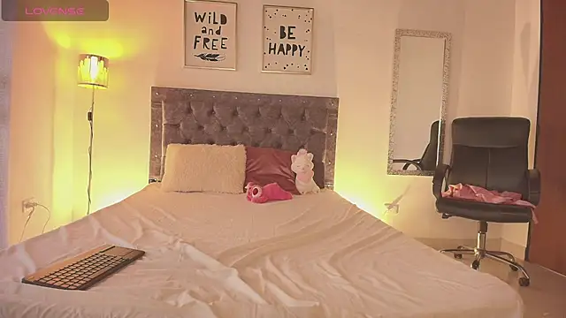 XXX chat uživo modela Amanda_Rossi