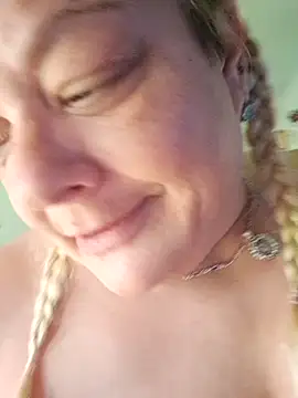 JohnellMarkell's Live XXX Chat