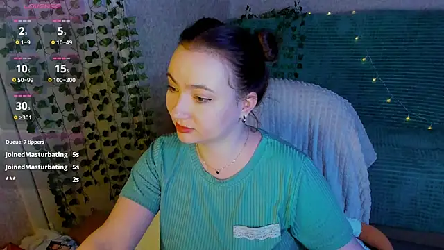 XXX chat uživo modela Micky_Wood