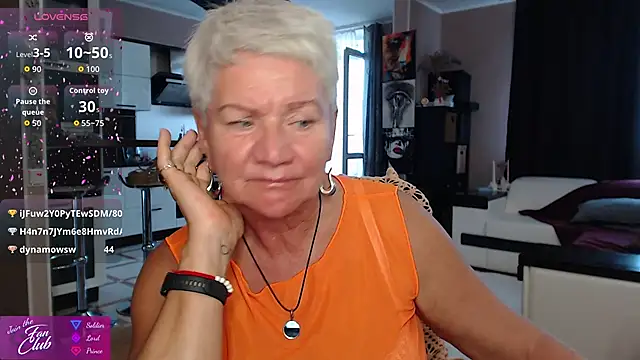 XXX chat uživo modela roxana_brooks