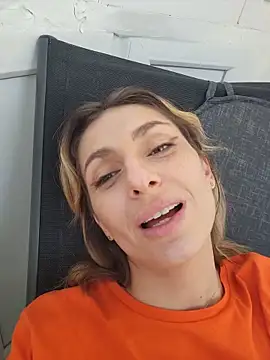SofiaLace's Live XXX Chat