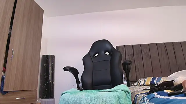 luxy_benet's Live XXX Chat