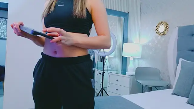 XXX chat uživo modela ZoeWilliis