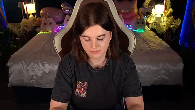 KristiFoxy Live XXX Chat
