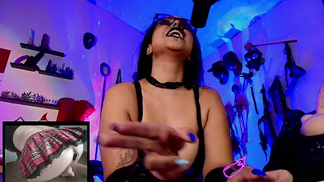 XXX chat uživo modela veresskaardila77