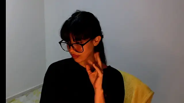 XXX chat uživo modela meganmiauu