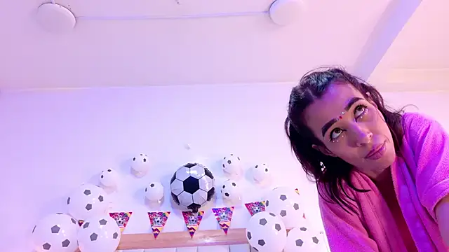XXX chat uživo modela cristinapuerta_