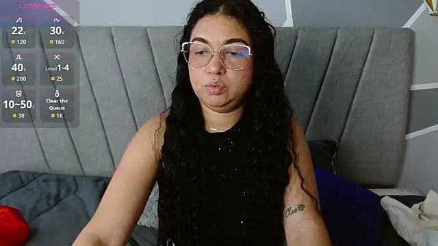 Chat XXX ao vivo de AliceSmity__