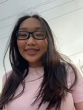 Chat +18 de trytomakememoam ao vivo
