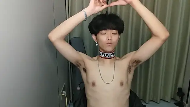 wssoo11 élő XXX-chatje