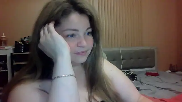 XXX chat uživo modela cute__cherry