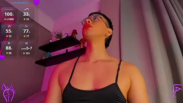 angel_mozz Show Webcam