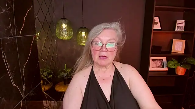 NataliMellow XXX чат на живо