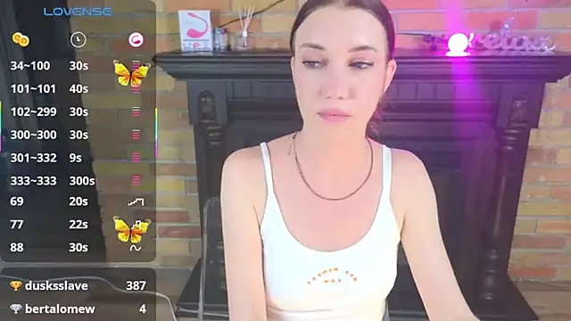 XXX chat uživo modela AlexaStoun