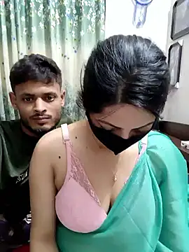 XXX chat uživo modela Couple-202