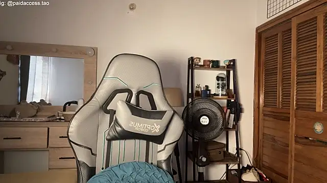 OopsAgain_ 现场XXX聊天