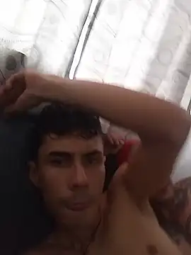 XXX chat uživo modela MateoCollins2026