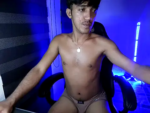 XXX chat uživo modela Spicy_RowyCam