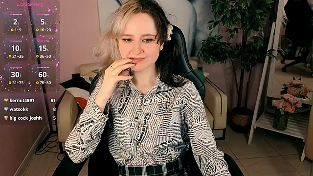 Chat +18 de LinaVeritas ao vivo