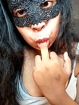 Fiona_Girl Adlı Modelin Canlı XXX Sohbeti