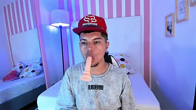 Chat XXX ao vivo de Briian__