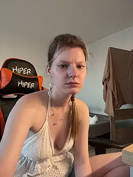 MaryHiggins 라이브 XXX 채팅