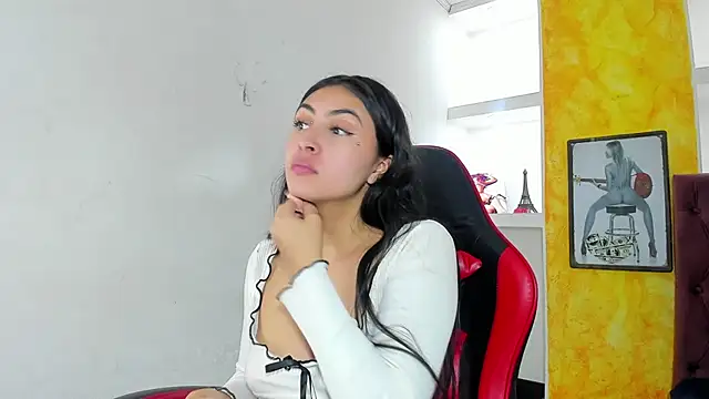 XXX chat uživo modela angell_cooper8