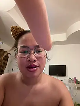 Ponthip Obrolan Langsung XXX