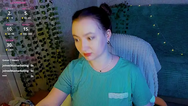 Micky_Wood élő XXX-chatje