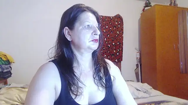 ExtasyMature live XXX chat