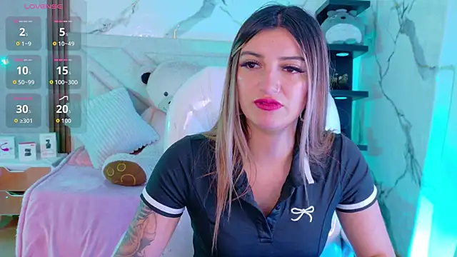 _aitana_001 élő XXX-chatje