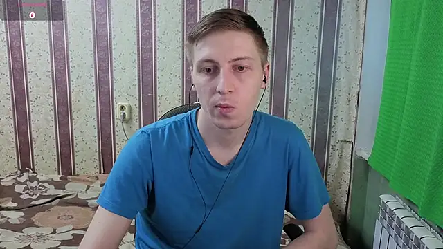 Darien_Brown élő XXX-chatje