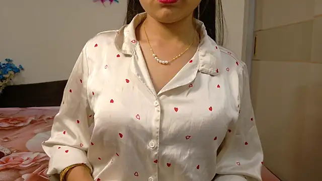 Czat XXX na żywo – Sneha_18Years